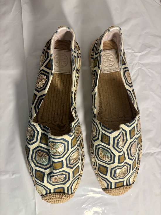 Tory Burch Shoes - Tory Burch Cecily Flats 
Size 10